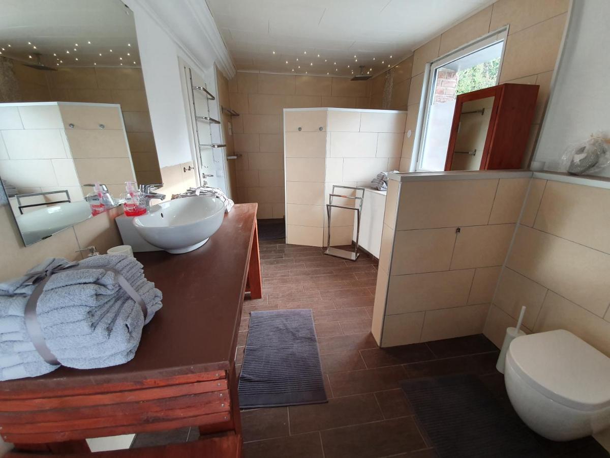 Ferienhaus In Der Eifel Naehe Burg Satzvey, Phantasialand, Eifelwanderwege 멕헤르니흐 외부 사진